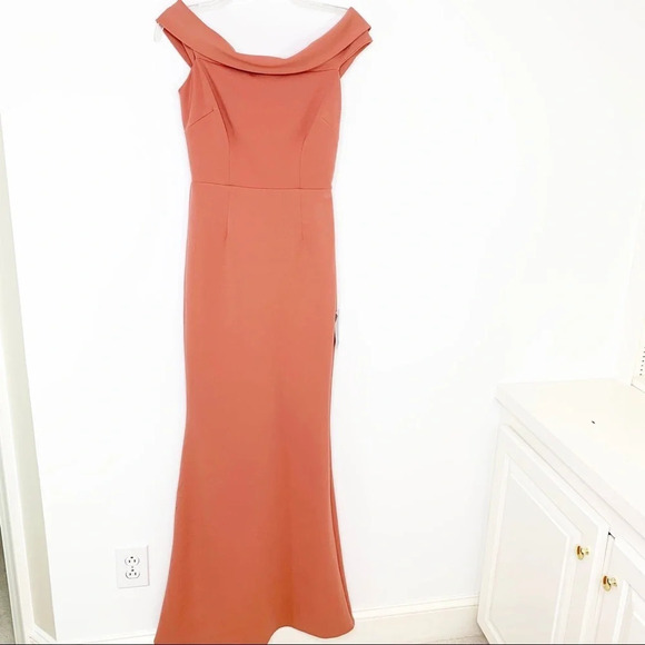 Katie May Dress Legacy Cut Out Off Shoulder Bridesmaid Maxi Size S NWT - Picture 8 of 16